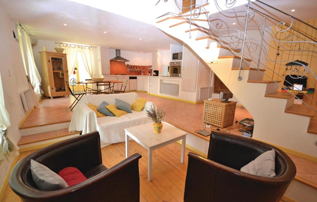 Stunning Home In Viens With House A Mountain View Екстер'єр фото
