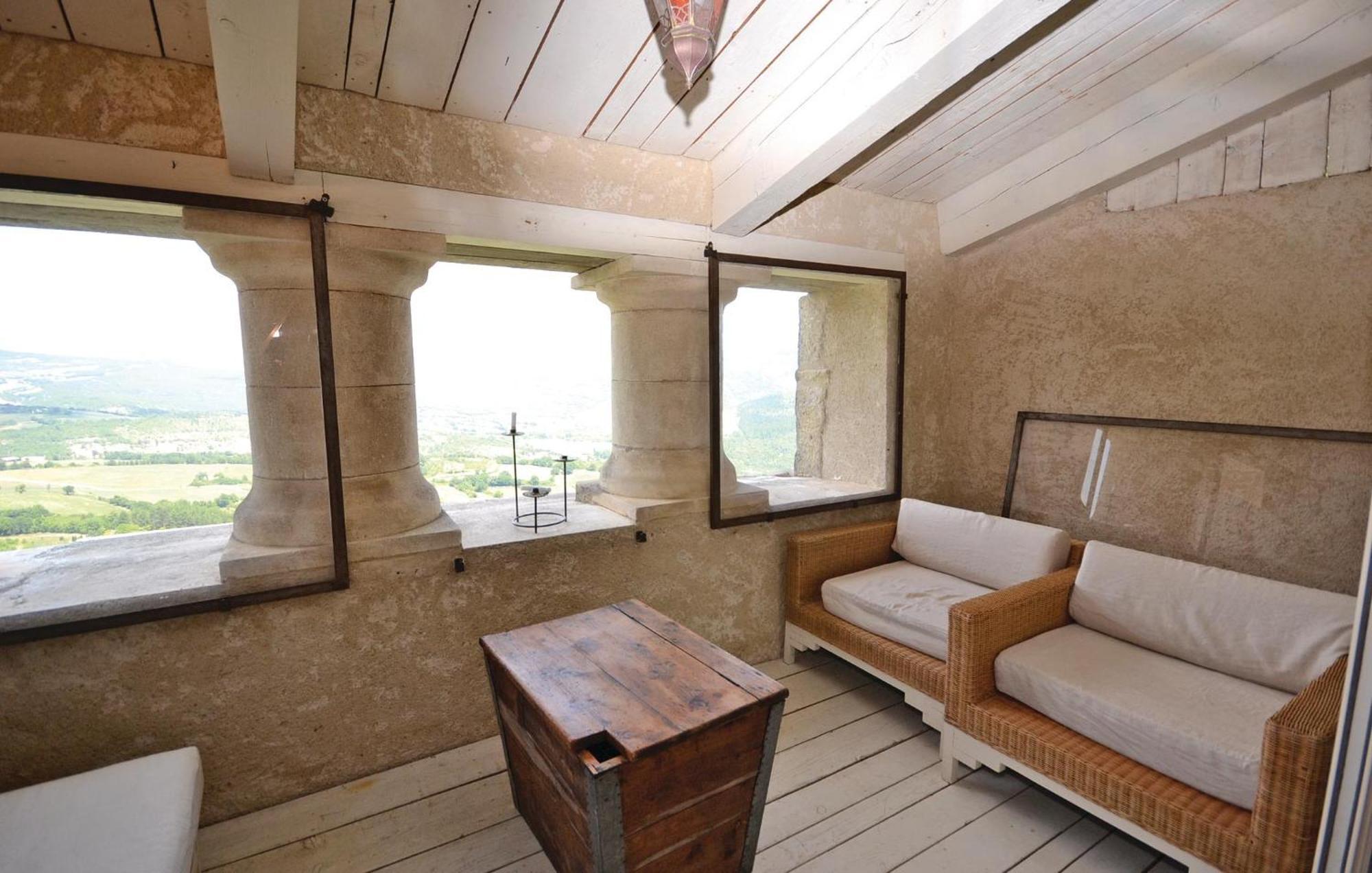 Stunning Home In Viens With House A Mountain View Екстер'єр фото